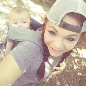 Meet your Posher, Lexie